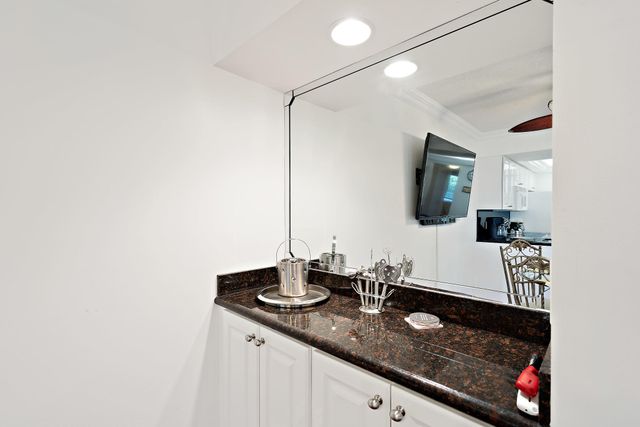 1605 S Us Highway 1 A203, Jupiter, FL 33477