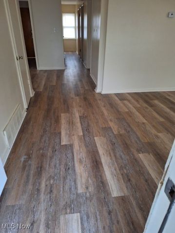 5650 Lafayette Avenue, Maple Heights, OH 44137