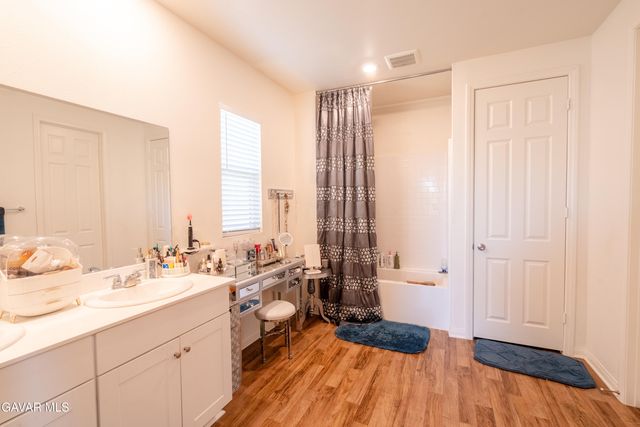 44460 Encanto Way, Lancaster, CA 93536