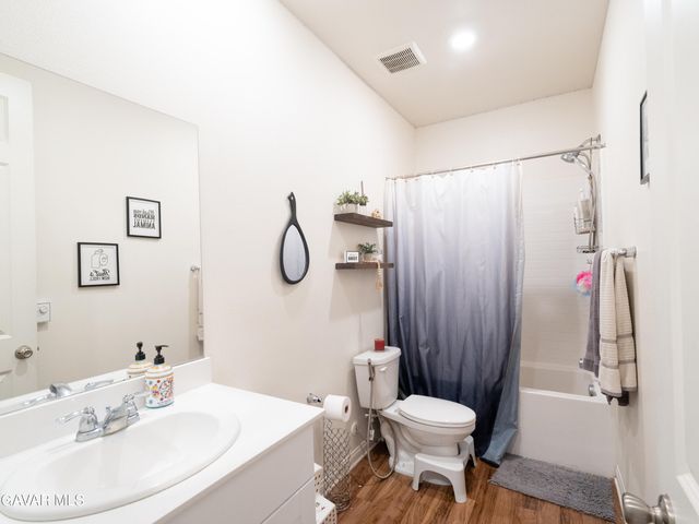 44460 Encanto Way, Lancaster, CA 93536