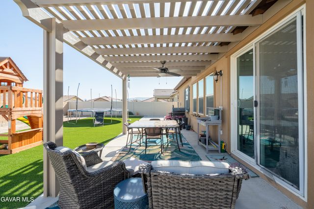 44460 Encanto Way, Lancaster, CA 93536