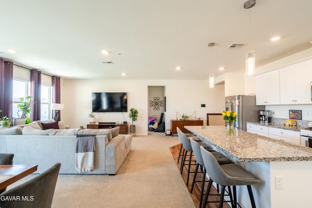 44460 Encanto Way, Lancaster, CA 93536