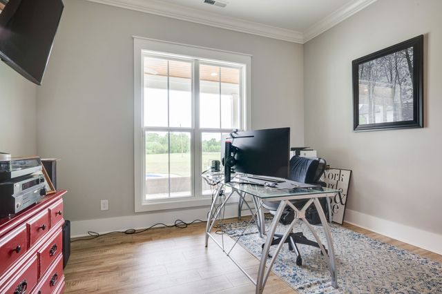 2075 Egypt Rd, Chapel Hill, TN 37034