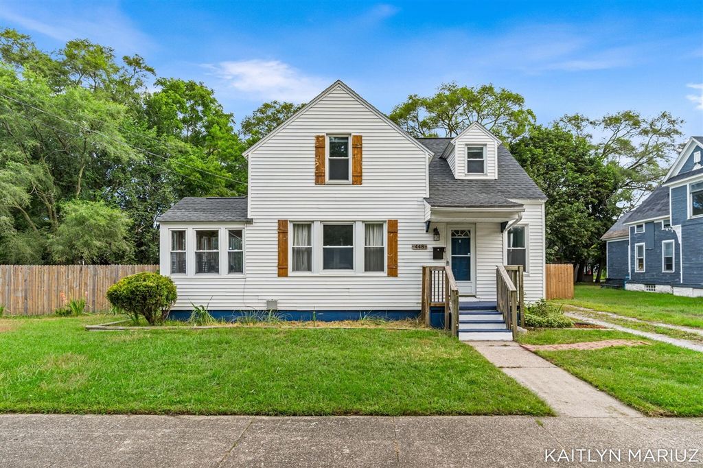 448 Allen Avenue, Muskegon, MI 49442