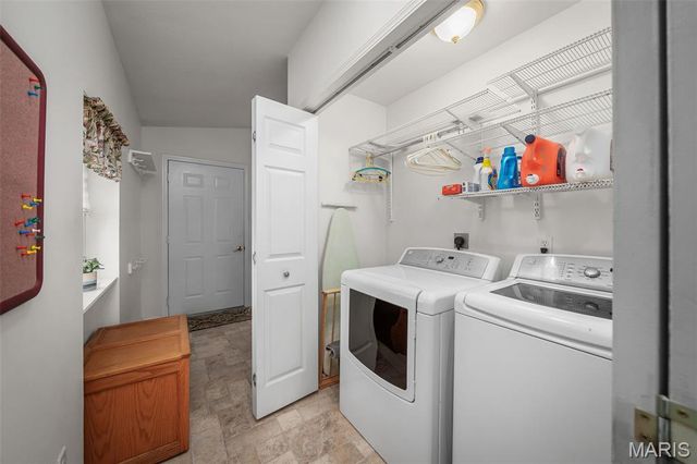 801 Fairdale Avenue, Rock Hill, MO 63119
