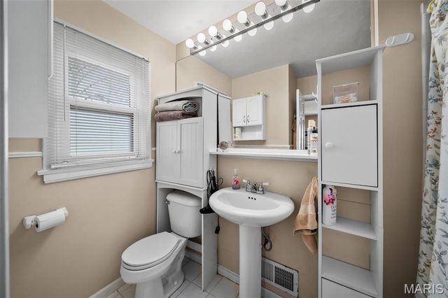 801 Fairdale Avenue, Rock Hill, MO 63119