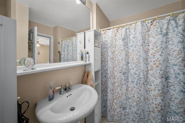 801 Fairdale Avenue, Rock Hill, MO 63119