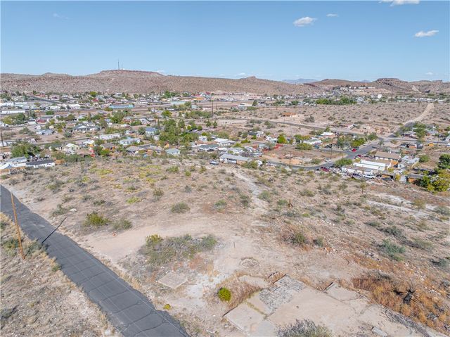 0 5th st, Kingman, AZ 86401