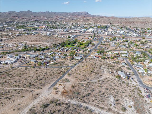 0 5th st, Kingman, AZ 86401