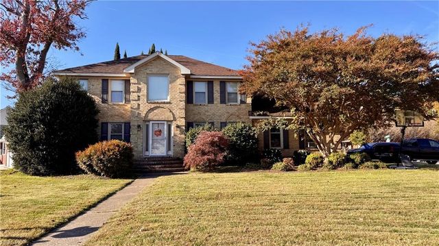4700 Berrywood CT, Virginia Beach, VA 23464