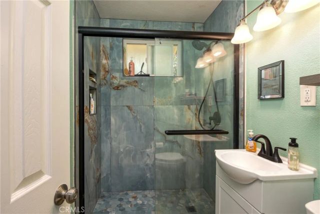 1005 W Sumner, Lake Elsinore, CA 92530