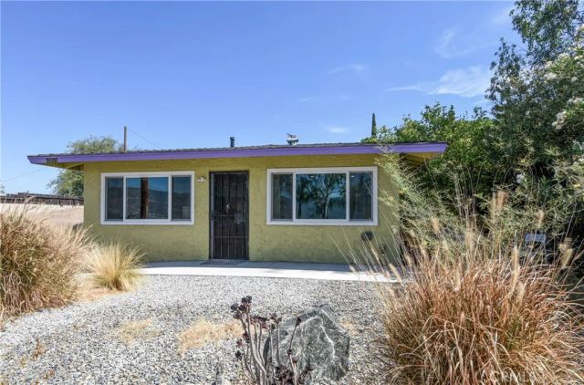 1005 W Sumner, Lake Elsinore, CA 92530
