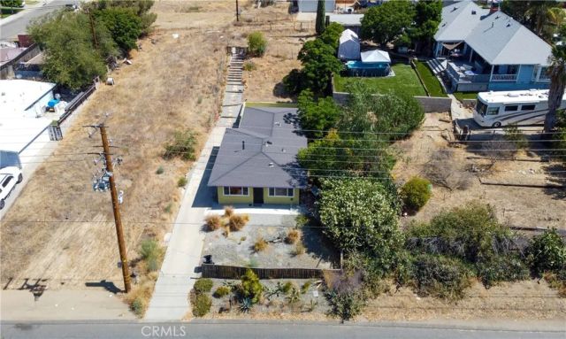 1005 W Sumner, Lake Elsinore, CA 92530