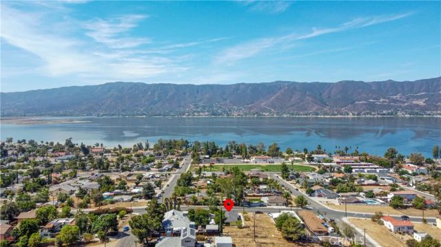 1005 W Sumner, Lake Elsinore, CA 92530