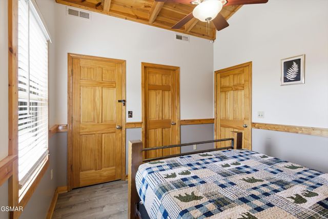 429 Keegan Drive, Pigeon Forge, TN 37863