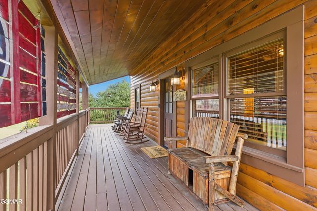 429 Keegan Drive, Pigeon Forge, TN 37863