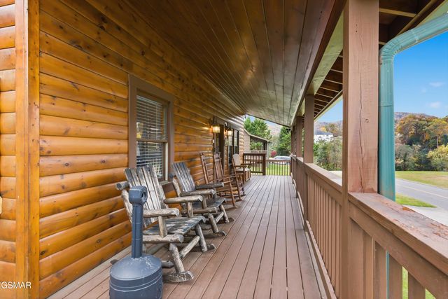 429 Keegan Drive, Pigeon Forge, TN 37863