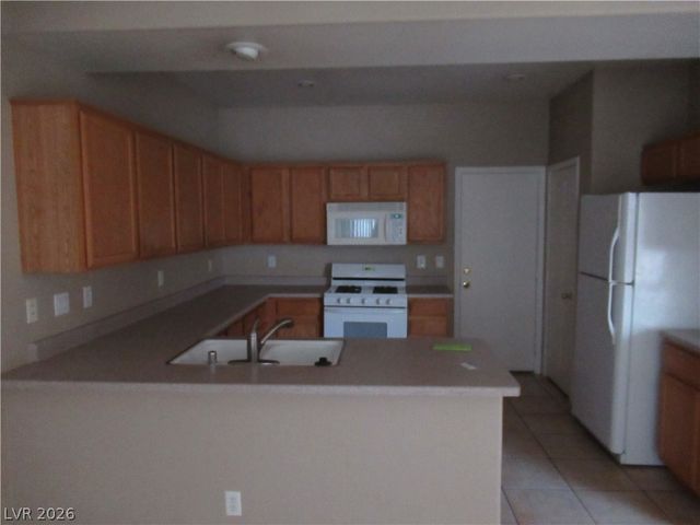 4425 Oberlander Avenue, North Las Vegas, NV 89031