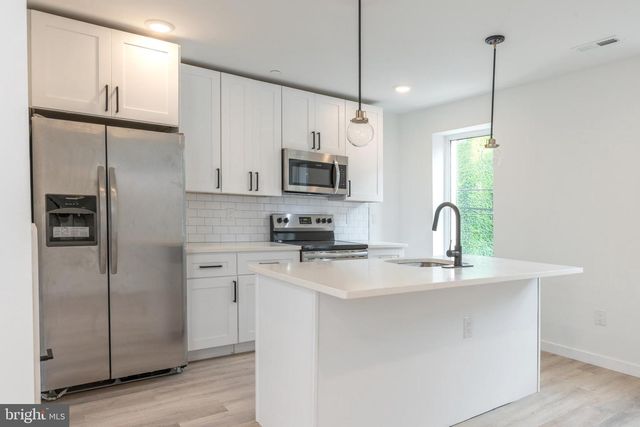 2120 W MASTER STREET # 2, Philadelphia, PA 19121