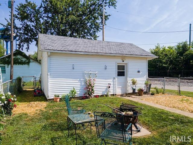 200 W 8th Street, Jonesboro, IN 46938