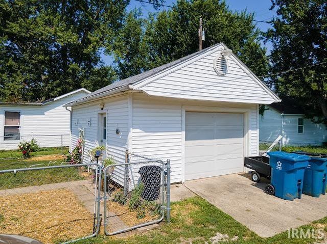 200 W 8th Street, Jonesboro, IN 46938