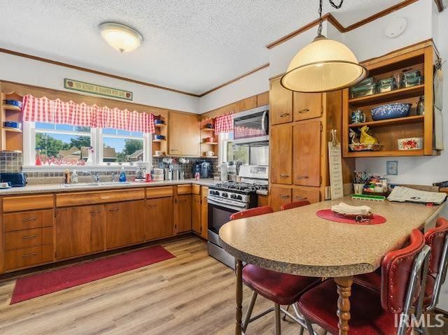 200 W 8th Street, Jonesboro, IN 46938