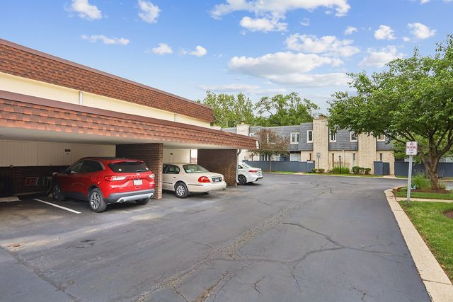 4038 W Almansa Lane, Oak Lawn, IL 60453