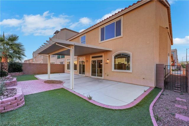 9728 Golden Thread Court, Las Vegas, NV 89141