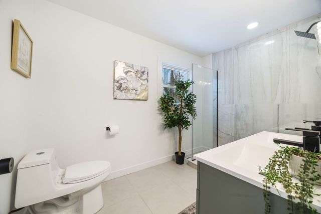 634 Parker Drive, Lombard, IL 60148