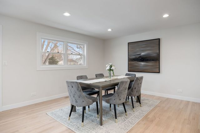 634 Parker Drive, Lombard, IL 60148