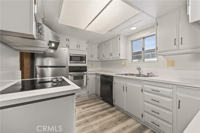 1670 Santa Susana, Hemet, CA 92543