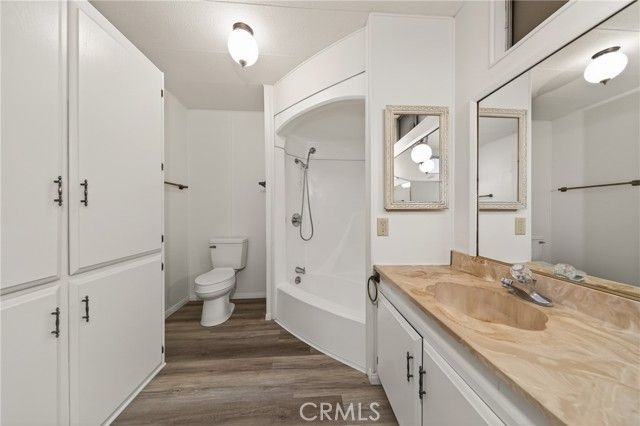 1670 Santa Susana, Hemet, CA 92543