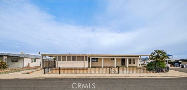 1670 Santa Susana, Hemet, CA 92543