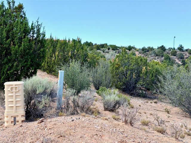 3000 Monte Sereno Drive, Santa Fe, NM 87506
