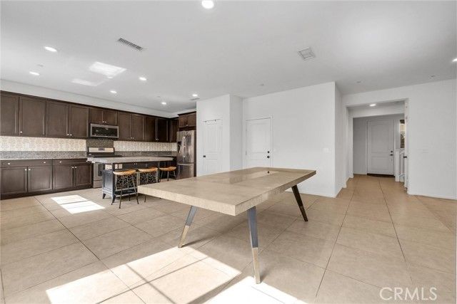 3849 S Oakville Avenue, Ontario, CA 91761