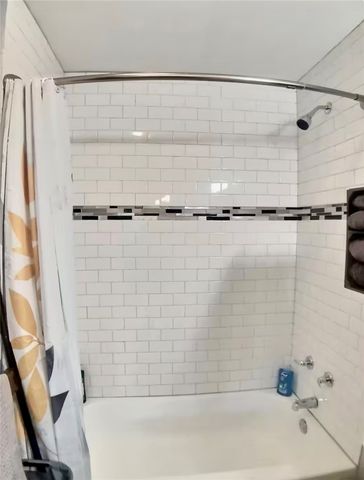 2412 CR 216, Eureka Springs, AR 72632