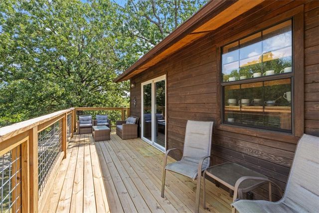 2412 CR 216, Eureka Springs, AR 72632