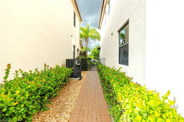 5092 Beckton RD, Ave Maria, FL 34142