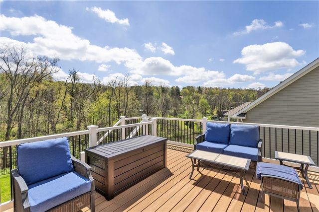 494 Harvest View Drive, Peters Twp, PA 15367