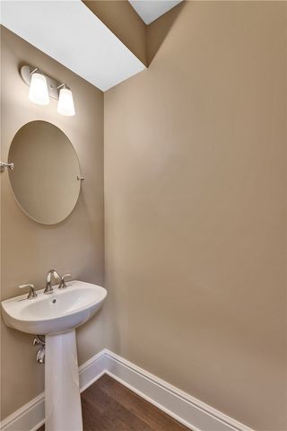 494 Harvest View Drive, Peters Twp, PA 15367