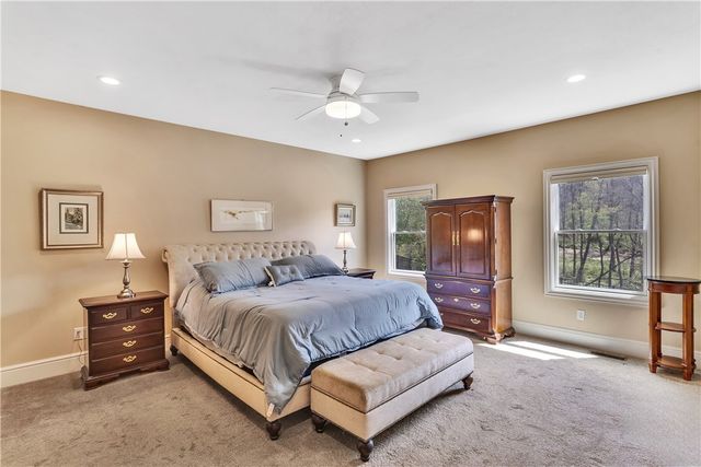 494 Harvest View Drive, Peters Twp, PA 15367