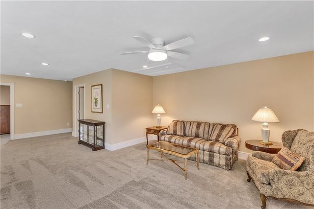 494 Harvest View Drive, Peters Twp, PA 15367