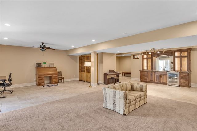 494 Harvest View Drive, Peters Twp, PA 15367