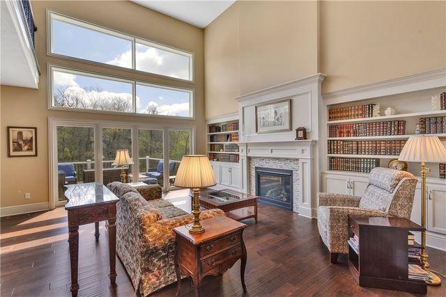 494 Harvest View Drive, Peters Twp, PA 15367
