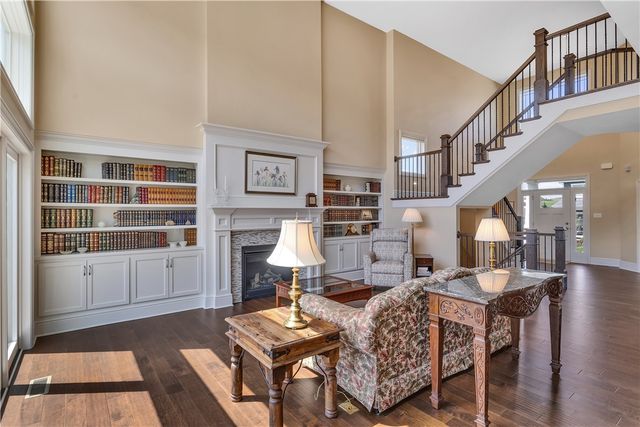 494 Harvest View Drive, Peters Twp, PA 15367