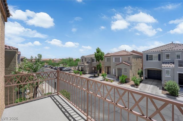 6288 Lapilli Avenue, Las Vegas, NV 89139