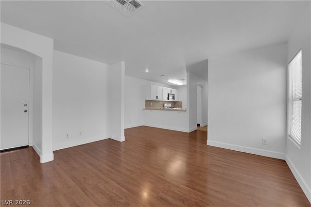 6288 Lapilli Avenue, Las Vegas, NV 89139