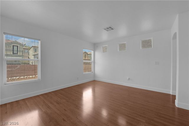 6288 Lapilli Avenue, Las Vegas, NV 89139