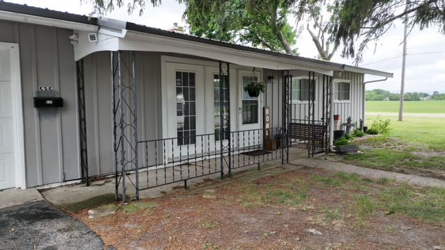 535 Twin Lakes Avenue, Monticello, IN 47960