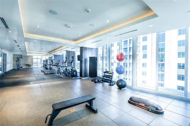 1010 SW 2nd Ave 606, Miami, FL 33130